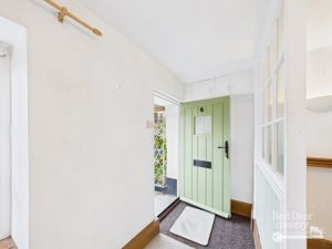 Porch- click for photo gallery